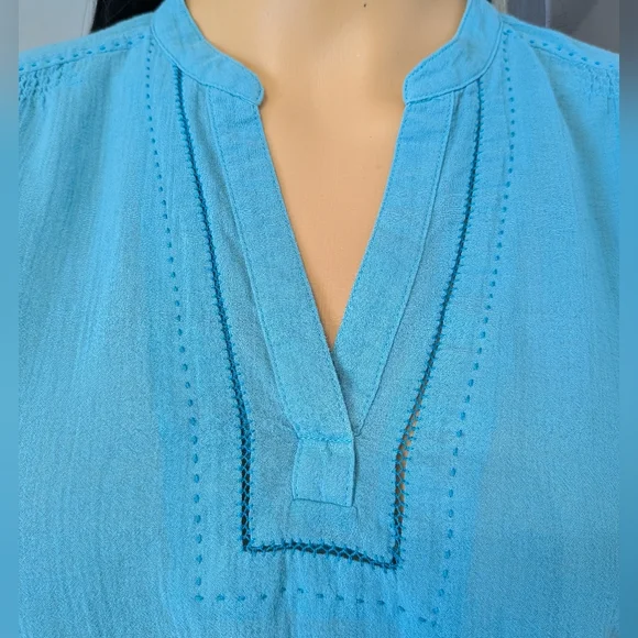 Eddie Bauer Turquoise Blue Blouse Women's Medium - Picture 3 of 9